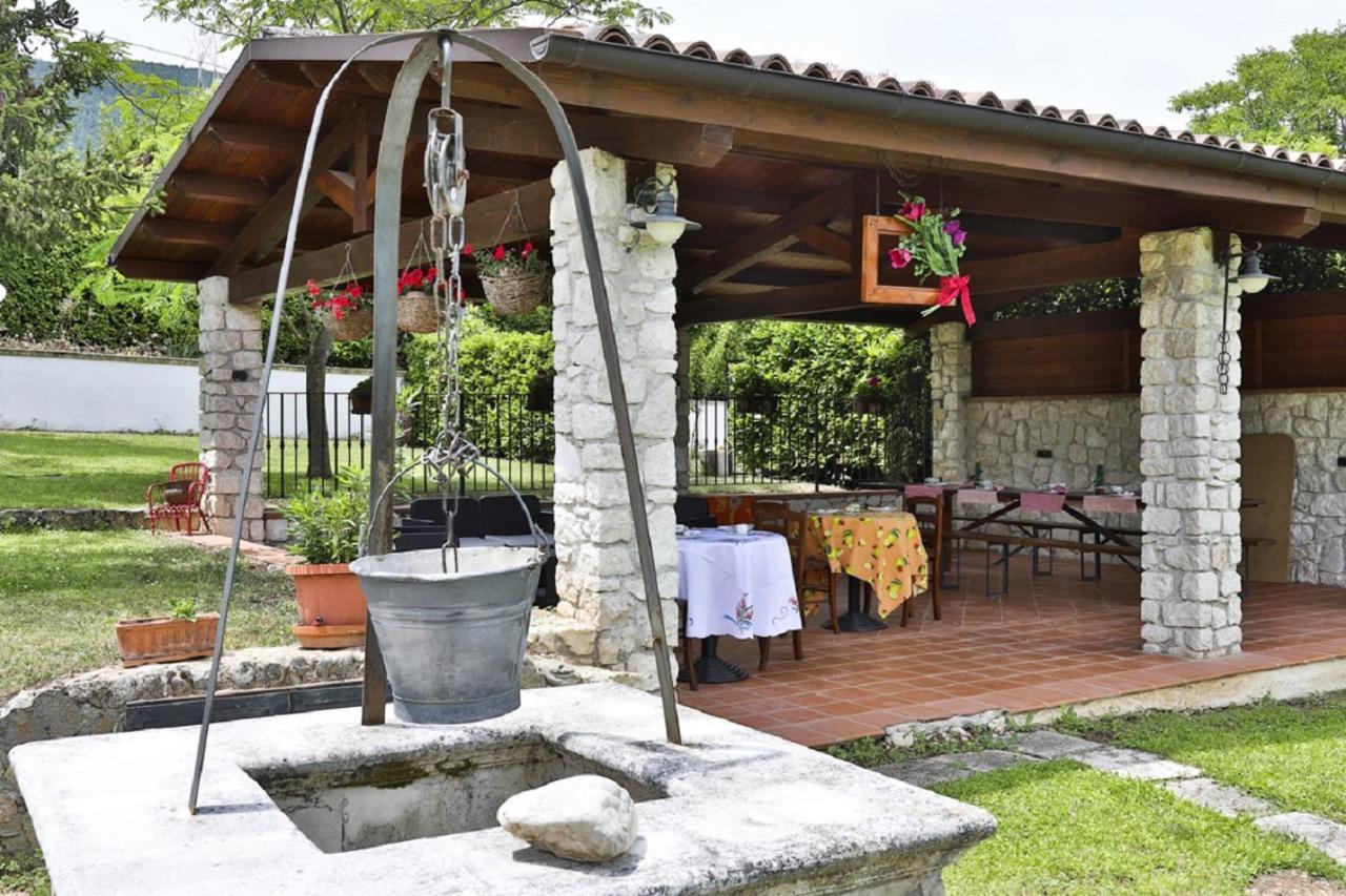 Il Ciavattone Bed And Bike Panzió Sulmona Kültér fotó