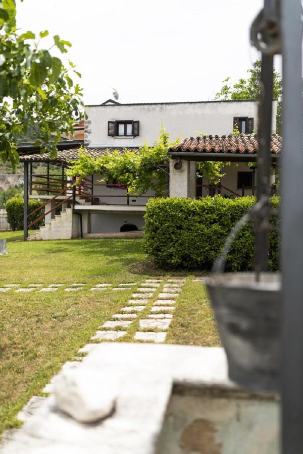 Il Ciavattone Bed And Bike Panzió Sulmona Kültér fotó