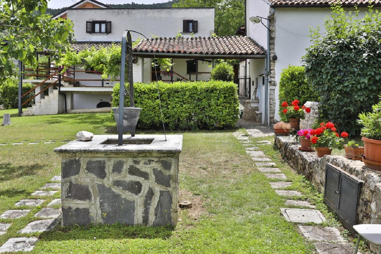 Il Ciavattone Bed And Bike Panzió Sulmona Kültér fotó