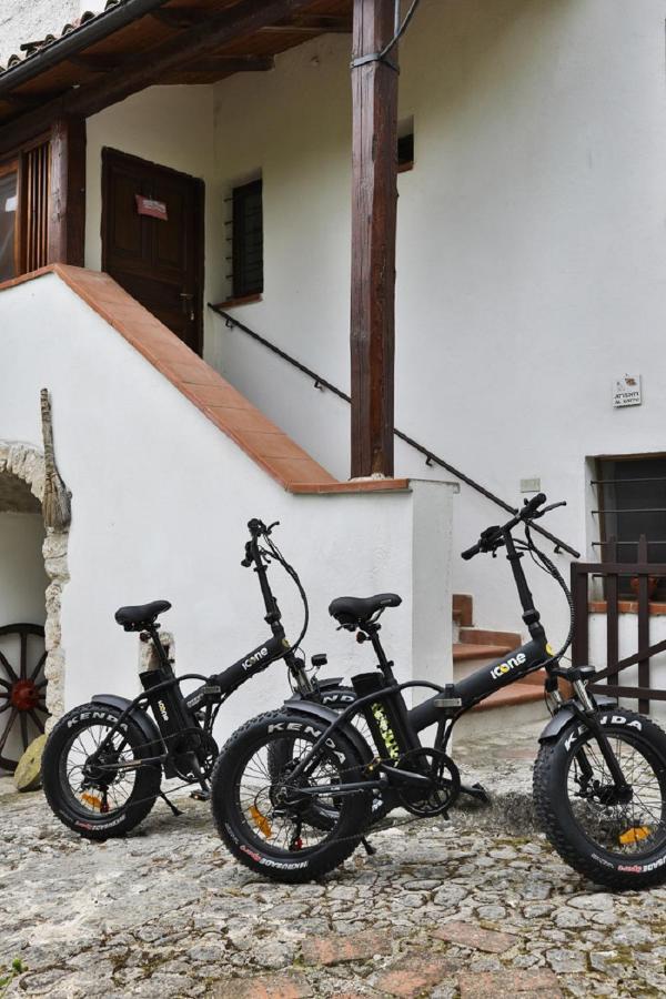 Il Ciavattone Bed And Bike Panzió Sulmona Kültér fotó